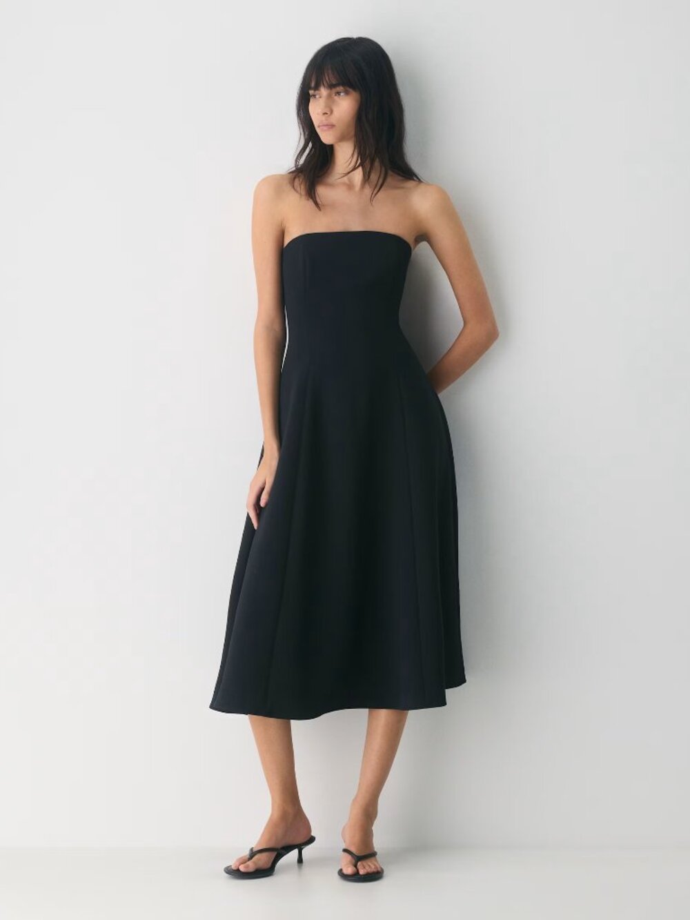 Aritzia Lightwell Dress - Crepette